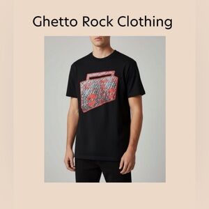 Men’s Graphic Tee Shirt Size Small New